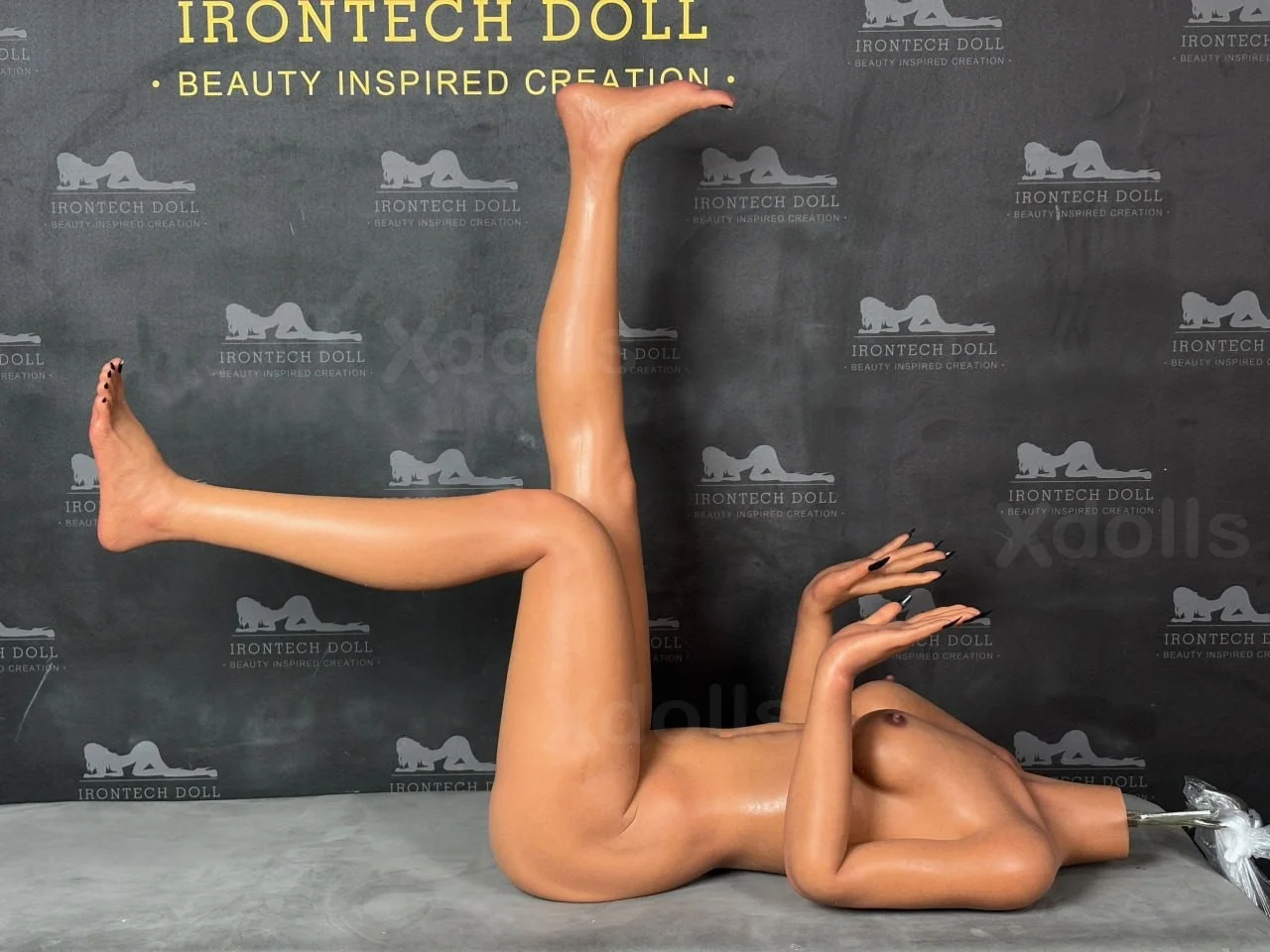 Уценённая секс-кукла Молли фото 6