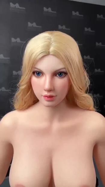 Видео уценённой секс-куклы Индивидуальная модель от IT